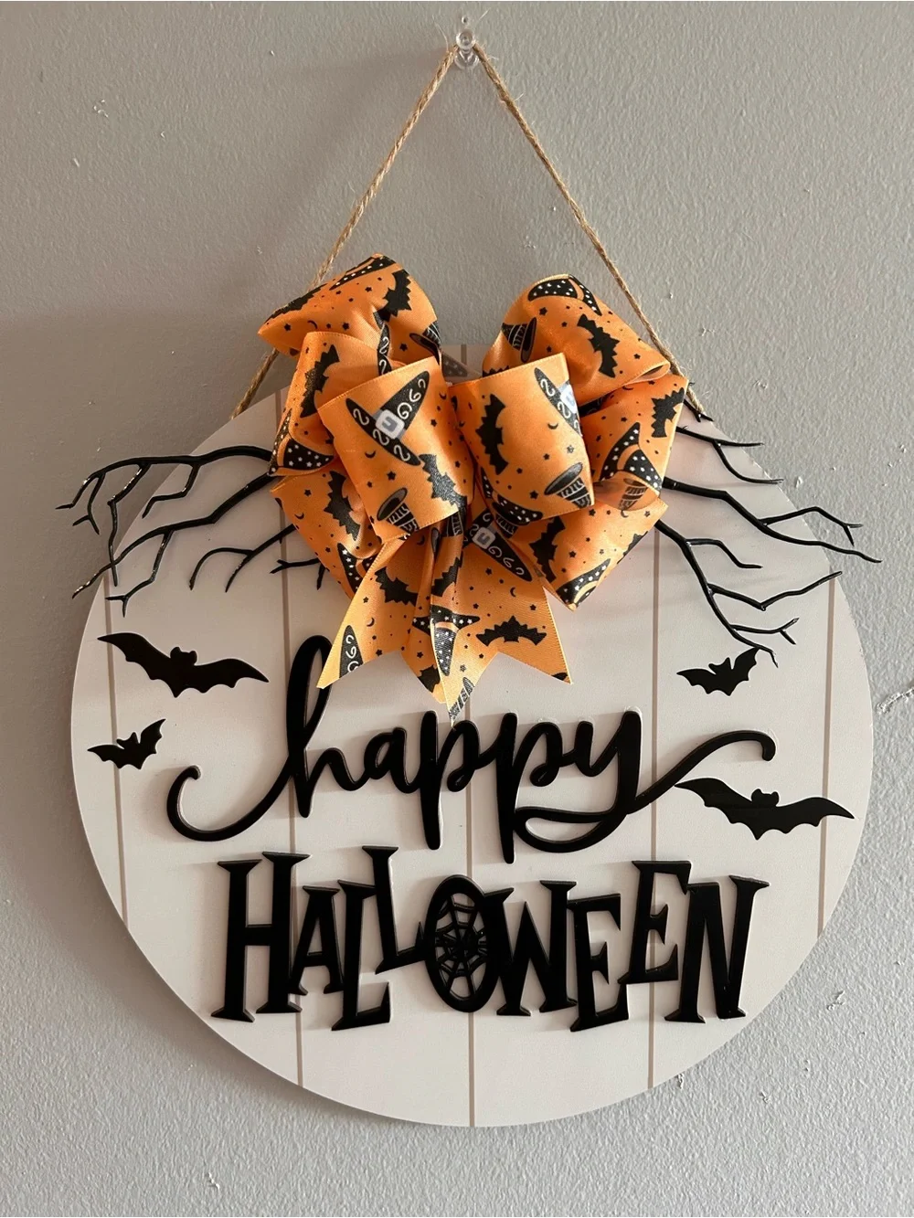 Spooktacular Happy Halloween Round Door Sign with Orange Bat Bow 🦇
